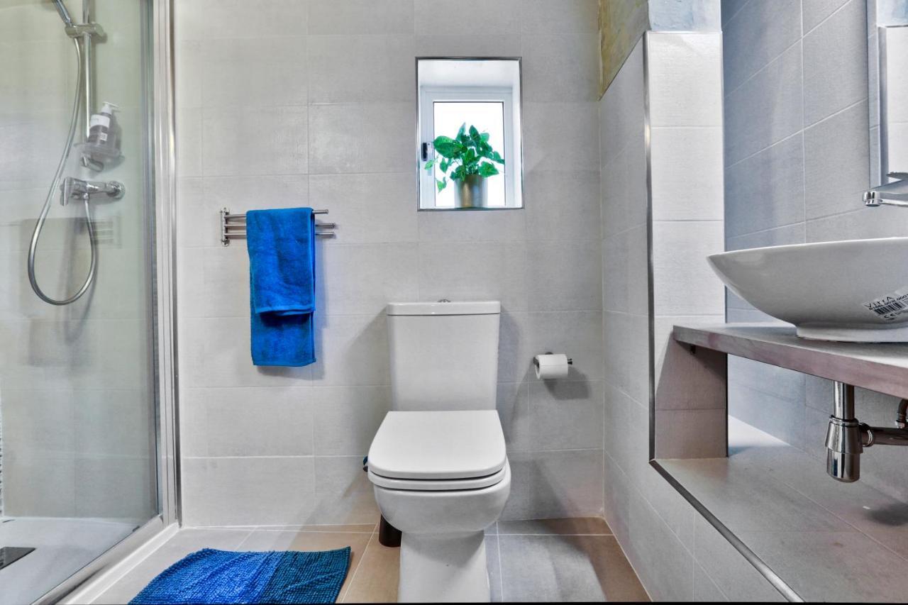 Charming Valletta 1 Bedroom Apartment Off Republic Street Sleeps 4 Exterior photo